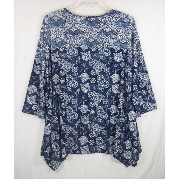 NEW Avenue 26/28 Blue Paisley Sharkbite 3/4 Sleeves Caged V-Neck Women's Plus - Picture 8 of 13